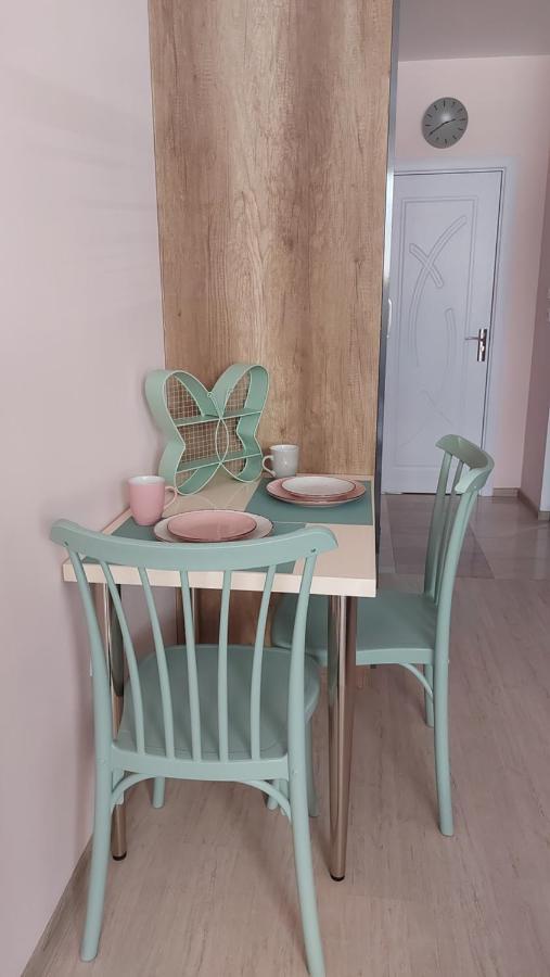 Hostex Pastello Deluxe Studio ستارا زاغورا المظهر الخارجي الصورة